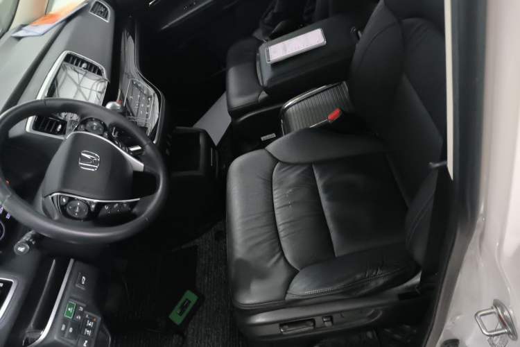 Used Honda Odyssey 2019 2.0L Rui·Zhi Zhen Edition Left Front Seat