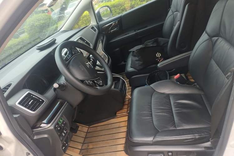 Used Honda Odyssey 2019 2.0L Rui·Smart Edition Left Front Seat