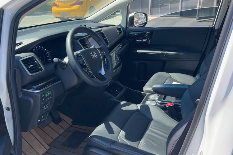 Used Honda Odyssey 2019 2.0L Rui·Smart Edition Left Front Seat