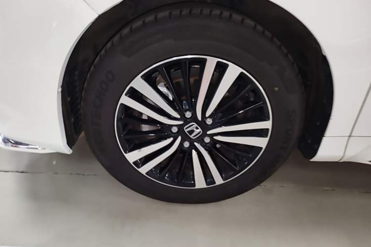 Used Honda Odyssey 2019 2.0L Rui-Zunxiang Edition Left Front Wheel Hub
