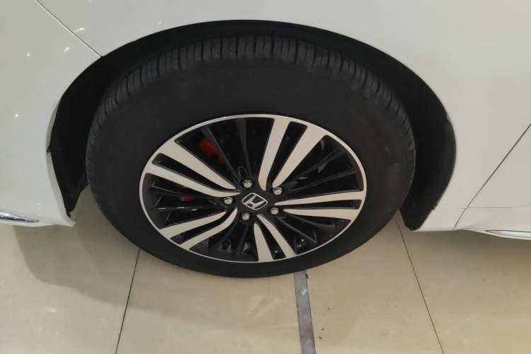 Used Honda Odyssey 2019 2.0L Rui·Smart Edition Left Front Wheel Hub