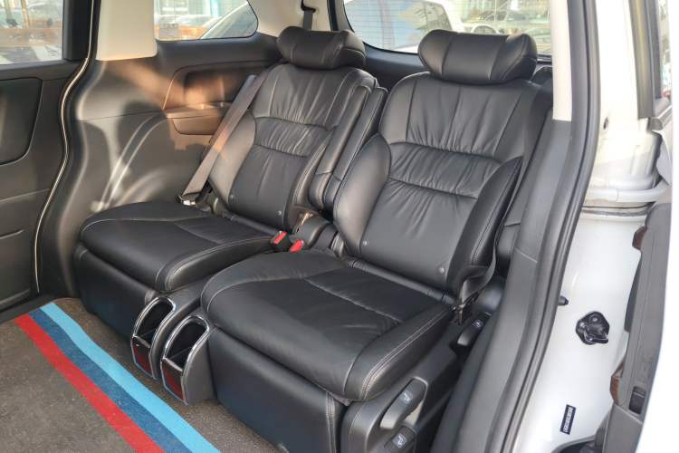 Used Honda Odyssey 2019 2.0L Rui-Zunxiang Edition Left Rear Seat