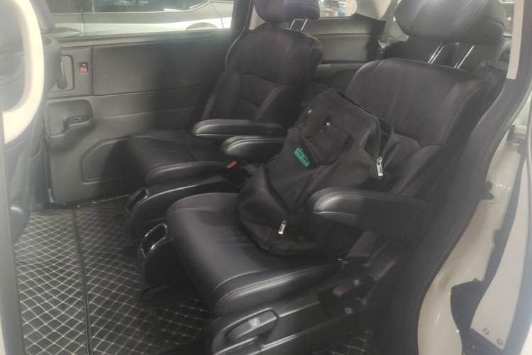 Used Honda Odyssey 2019 2.0L Rui·Smart Edition Left Rear Seat