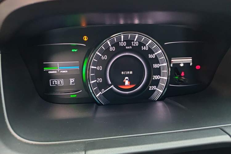 Used Honda Odyssey 2019 2.0L Rui-Zunxiang Edition Odometer Close Up