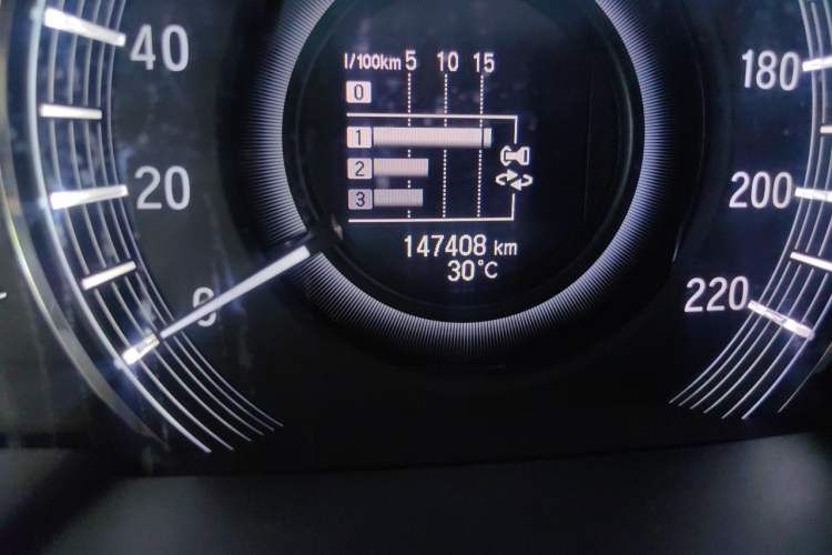 Used Honda Odyssey 2019 2.0L Rui-Changxiang Edition Odometer Close Up