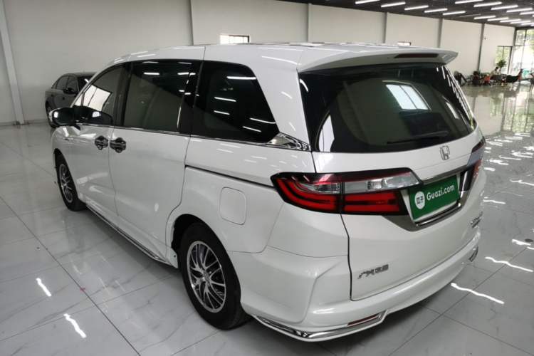 Used Honda Odyssey 2019 2.0L Rui·Comfort Edition Rear Left 45 Deg