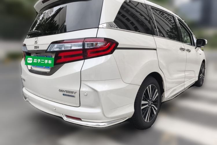 Used Honda Odyssey 2019 2.0L Rui·Zhi Zhen Edition Rear Right 45 Deg