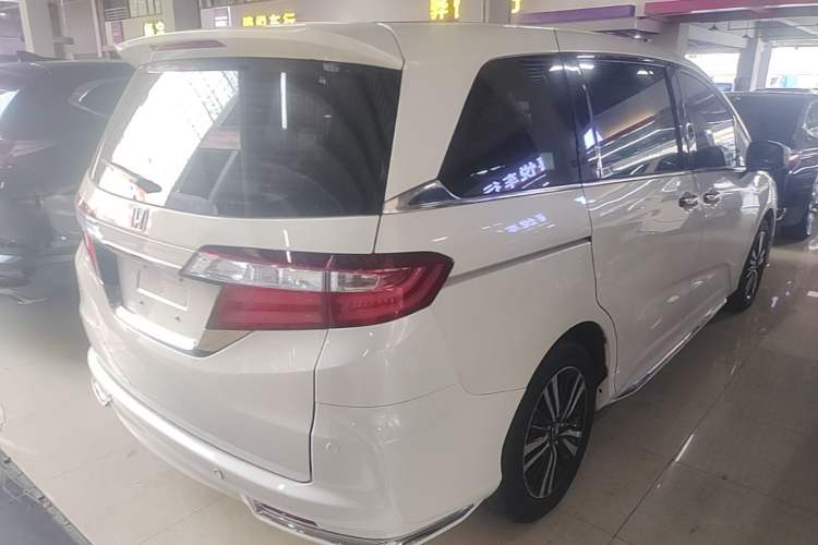 Used Honda Odyssey 2019 2.0L Rui·Smart Edition Rear Right 45 Deg