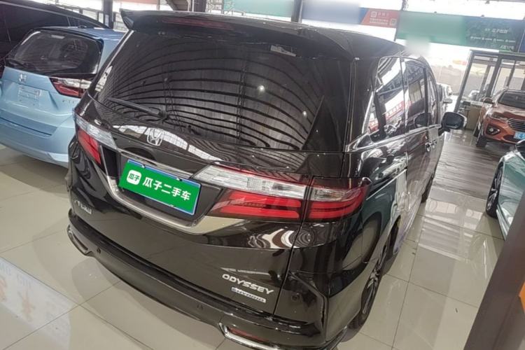 Used Honda Odyssey 2019 2.0L Rui·Supreme Edition Rear Right 45 Deg