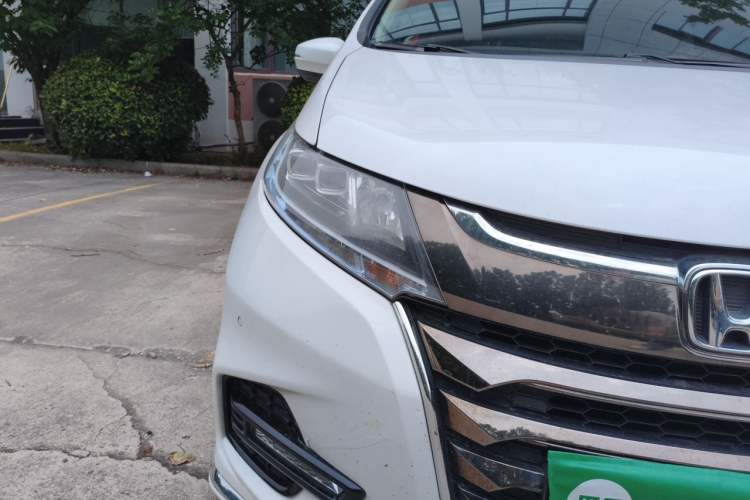 Used Honda Odyssey 2019 2.0L Rui-Zunxiang Edition Right Front Headlight