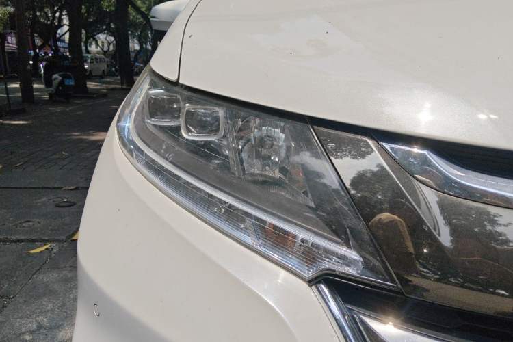 Used Honda Odyssey 2019 2.0L Rui-Zunxiang Edition Right Front Headlight