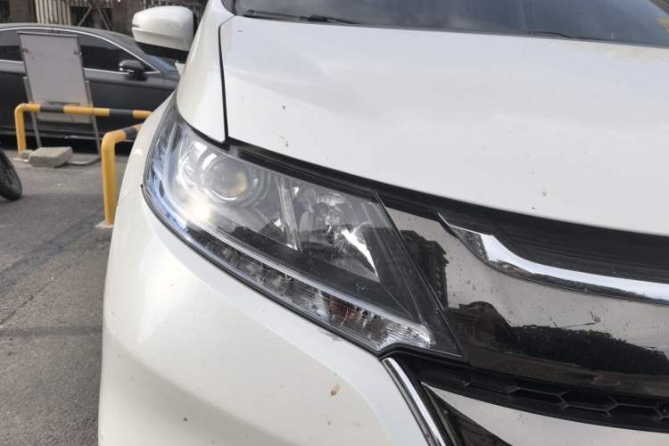 Used Honda Odyssey 2019 2.0L Rui·Comfort Edition Right Front Headlight