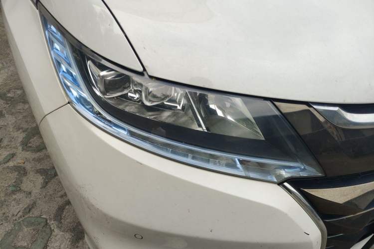 Used Honda Odyssey 2019 2.0L Rui·Zhi Zhen Edition Right Front Headlight
