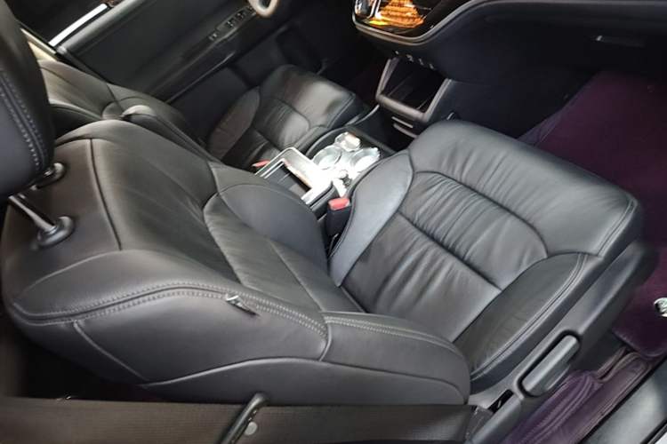 Used Honda Odyssey 2019 2.0L Rui·Smart Edition Right Front Seat