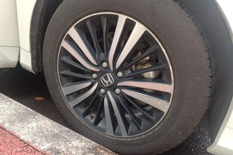 Used Honda Odyssey 2019 2.0L Rui·Smart Edition Right Front Wheel Hub