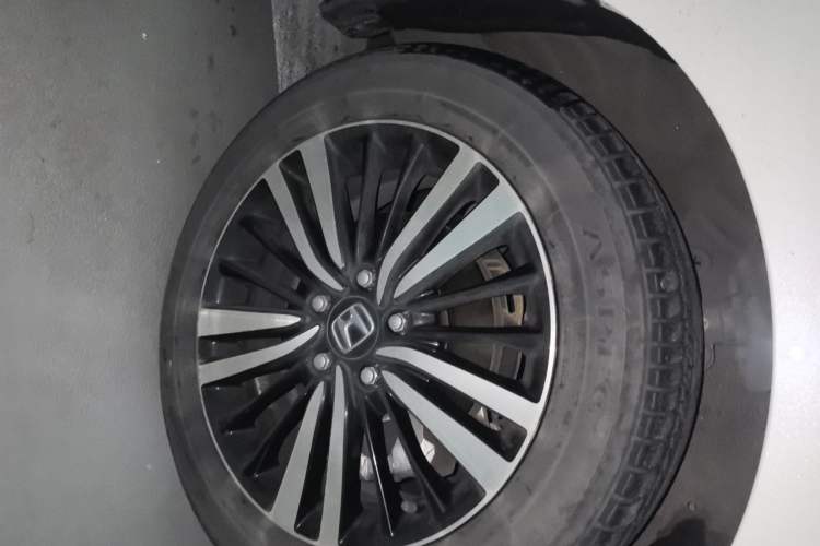 Used Honda Odyssey 2019 2.0L Rui-Zunxiang Edition Right Front Wheel Hub