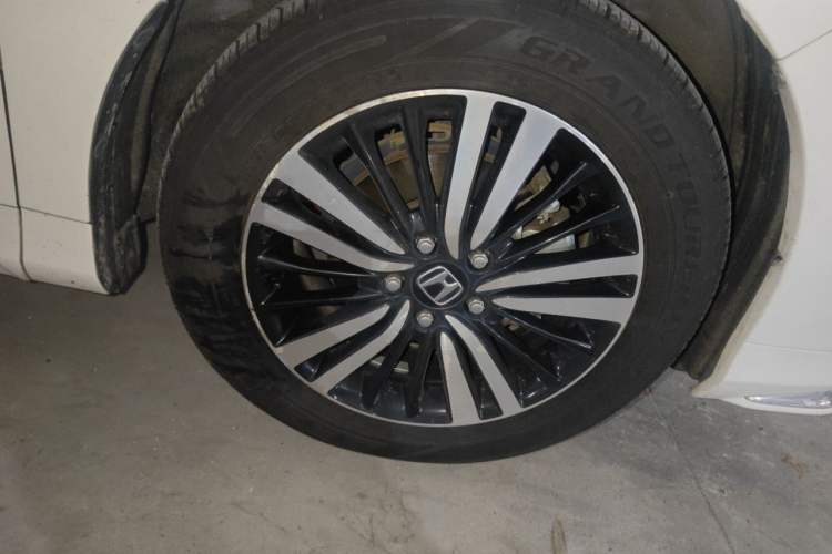 Used Honda Odyssey 2019 2.0L Rui·Smart Edition Right Front Wheel Hub