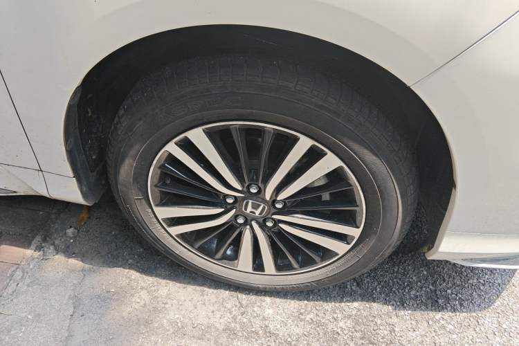 Used Honda Odyssey 2019 2.0L Rui-Zunxiang Edition Right Front Wheel Hub
