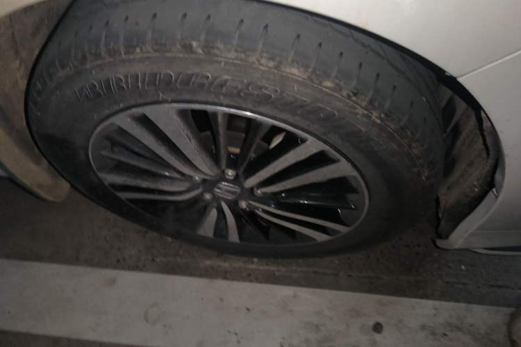 Used Honda Odyssey 2019 2.0L Rui·Smart Edition Right Front Wheel Hub
