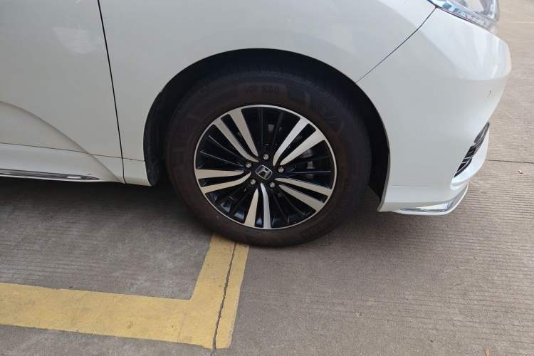 Used Honda Odyssey 2019 2.0L Rui·Smart Edition Right Front Wheel Hub