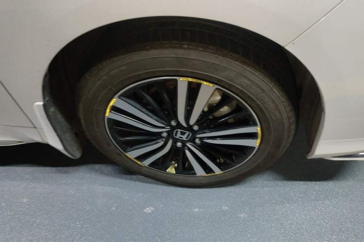 Used Honda Odyssey 2019 2.0L Rui·Smart Edition Right Front Wheel Hub