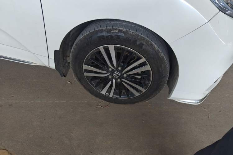 Used Honda Odyssey 2019 2.0L Rui·Smart Edition Right Front Wheel Hub