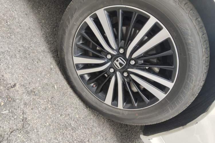 Used Honda Odyssey 2019 2.0L Rui·Smart Edition Right Front Wheel Hub