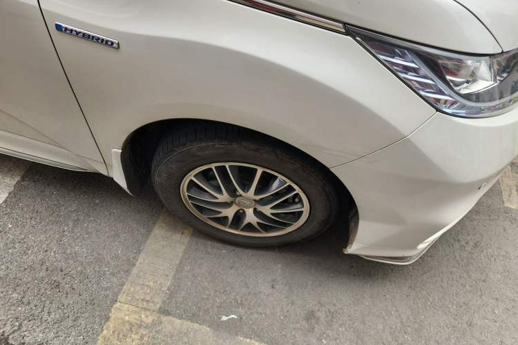 Used Honda Odyssey 2019 2.0L Rui·Comfort Edition Right Front Wheel Hub