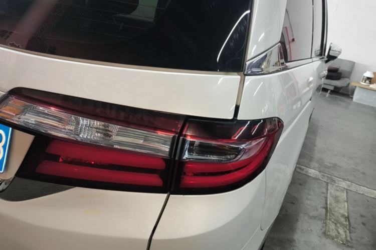 Used Honda Odyssey 2019 2.0L Rui·Comfort Edition Right Rear Taillight