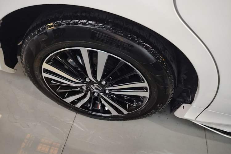 Used Honda Odyssey 2019 2.0L Rui·Smart Edition Right Rear Wheel Hub