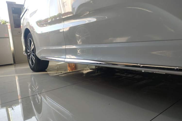 Used Honda Odyssey 2019 2.0L Rui·Zhi Zhen Edition Right Side Sill