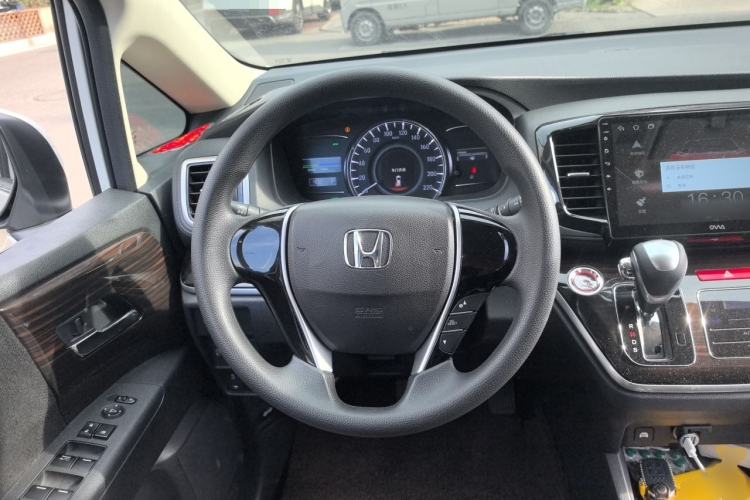 Used Honda Odyssey 2019 2.0L Rui·Comfort Edition Steering Wheel