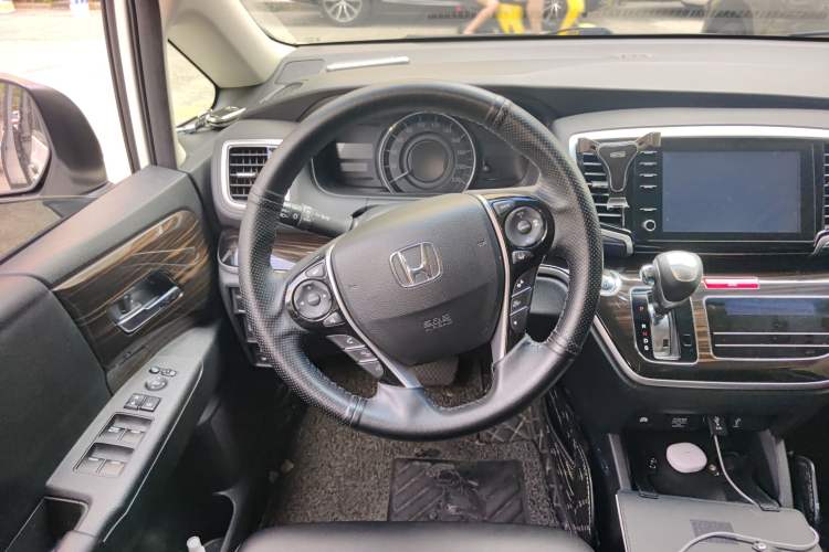 Used Honda Odyssey 2019 2.0L Rui-Changxiang Edition Steering Wheel