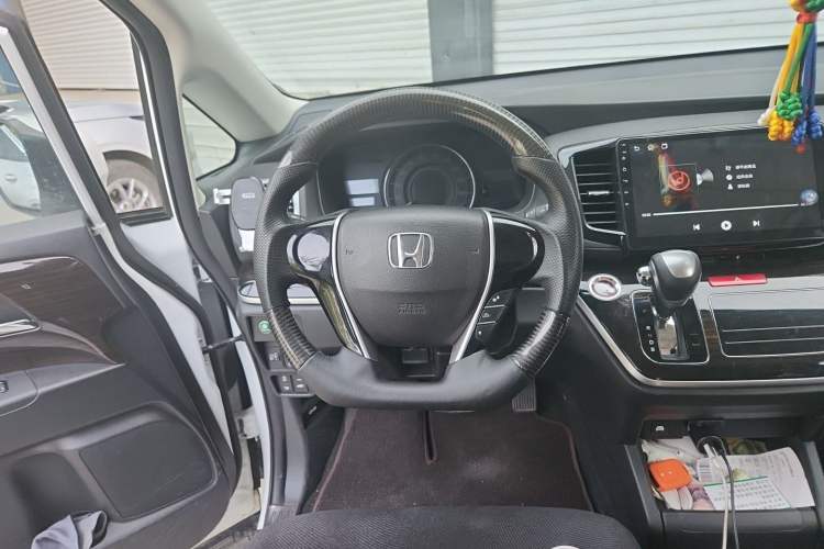 Used Honda Odyssey 2019 2.0L Rui·Comfort Edition Steering Wheel
