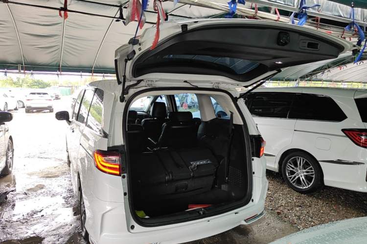 Used Honda Odyssey 2019 2.0L Rui-Changxiang Edition Trunk