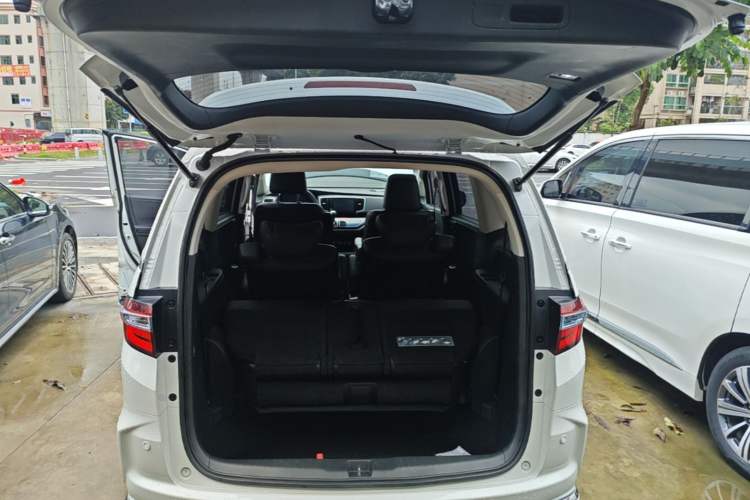 Used Honda Odyssey 2019 2.0L Rui·Smart Edition Trunk