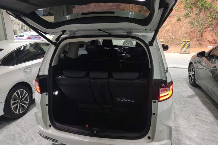 Used Honda Odyssey 2019 2.0L Rui·Smart Edition Trunk