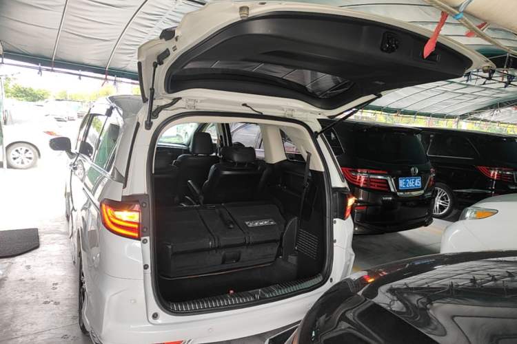 Used Honda Odyssey 2019 2.0L Rui·Smart Edition Trunk