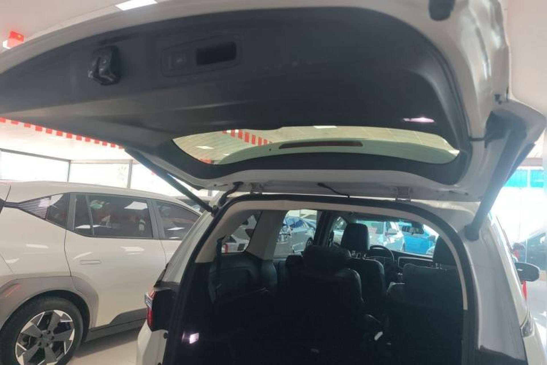 Used Honda Odyssey 2019 2.0L Rui-Zunxiang Edition Trunk