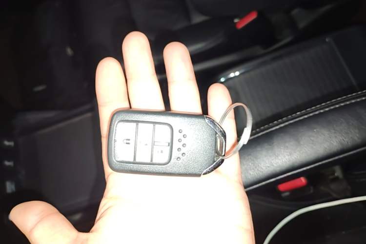 Used Honda Odyssey 2019 2.0L Rui-Zunxiang Edition Vehicle Key