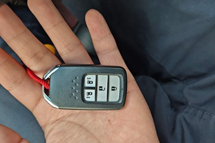 Used Honda Odyssey 2019 2.0L Rui-Zunxiang Edition Vehicle Key