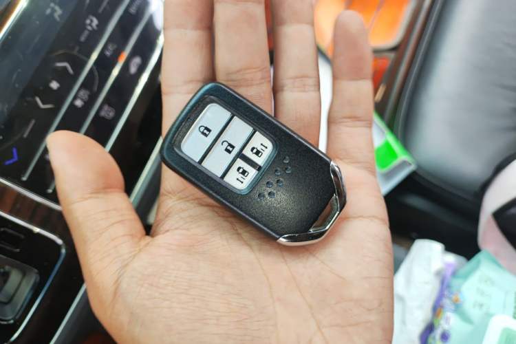 Used Honda Odyssey 2019 2.0L Rui-Zunxiang Edition Vehicle Key