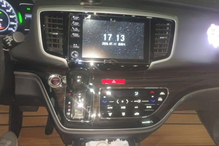 Used Honda Odyssey 2021 2.0L Rui·Luxury Edition Audio And AC Panel