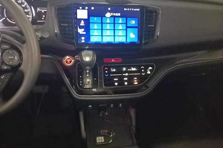 Used Honda Odyssey 2021 2.0L Rui-Changxiang Edition Audio And AC Panel