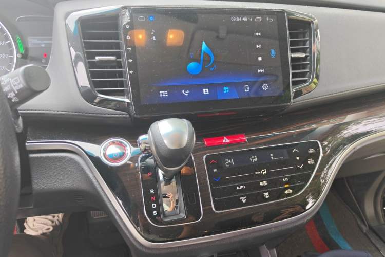 Used Honda Odyssey 2021 2.0L Rui·Comfort Edition Audio And AC Panel