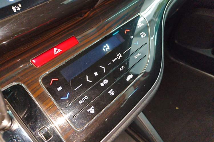 Used Honda Odyssey 2021 2.0L Rui·Smart Edition Audio And AC Panel