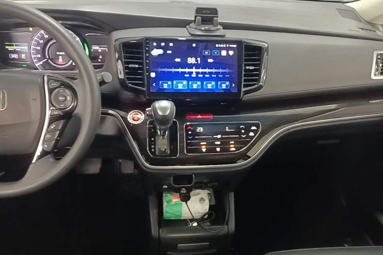 Used Honda Odyssey 2021 2.0L Rui-Changxiang Edition Audio And AC Panel
