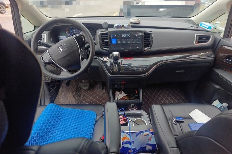 Used Honda Odyssey 2021 2.0L Rui·Comfort Edition Center Console