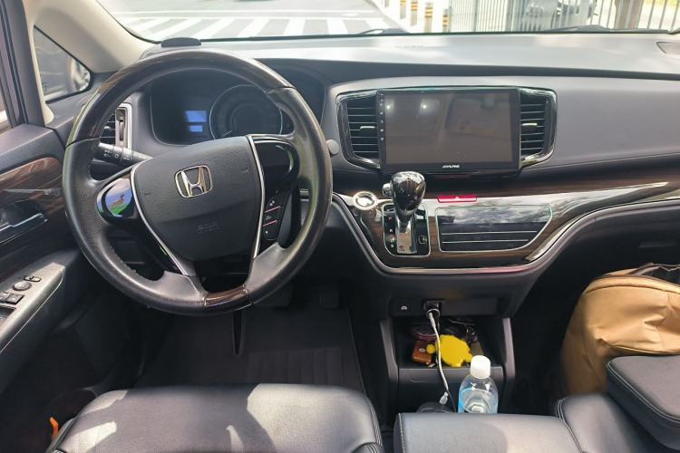 Used Honda Odyssey 2021 2.0L Rui·Comfort Edition Center Console