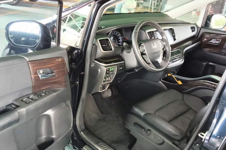 Used Honda Odyssey 2021 2.0L Rui·Luxury Edition Driver Seat